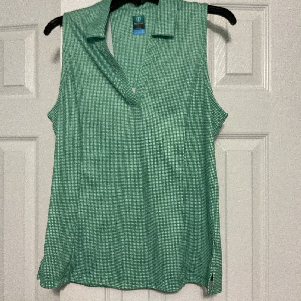Green Sleeveless Women's Top